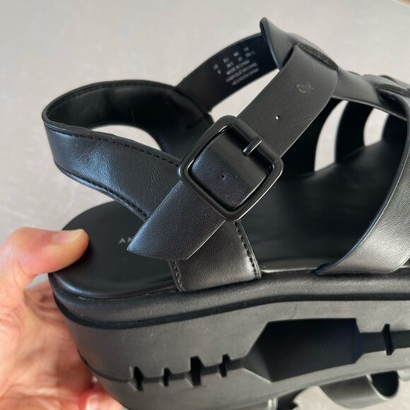 American Eagle Chunky Fisherman Lug Sole Sandals Closed Toe Women’s 9 Black - Picture 13 of 14